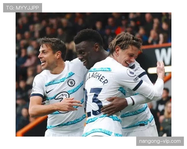 恩佐vs费德里科·巴尔韦德 全能性表现与战术适配差距分析