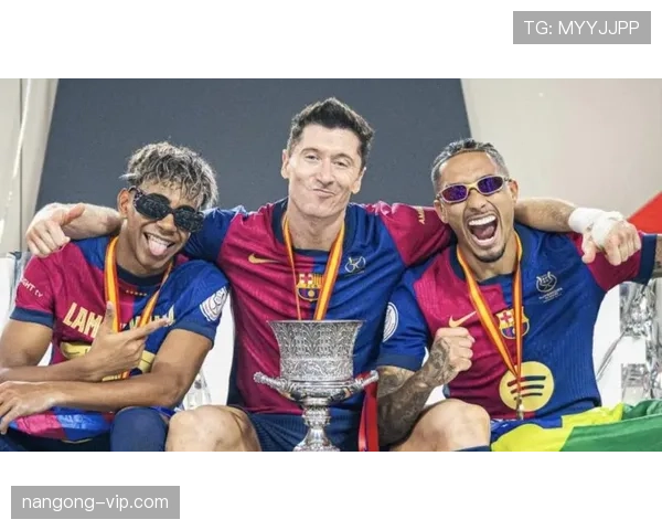 巴萨重建方向模糊，逐步反映在球队本赛季表现与竞争格局变化