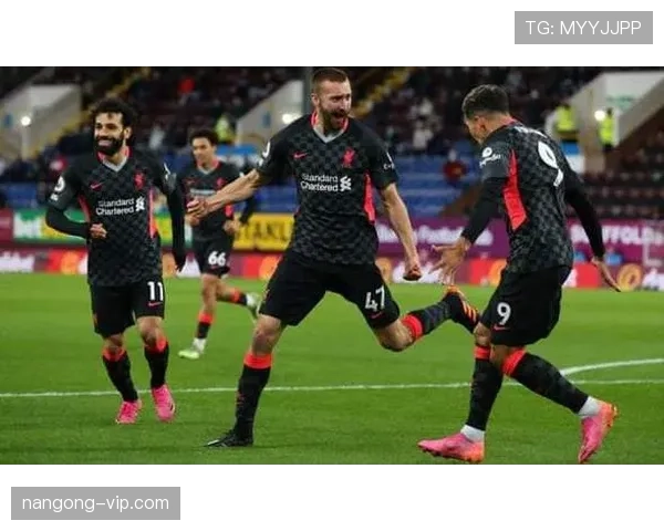 库尔图瓦加强门线救险提升反应速度 本赛季关键战对防守体系贡献显著